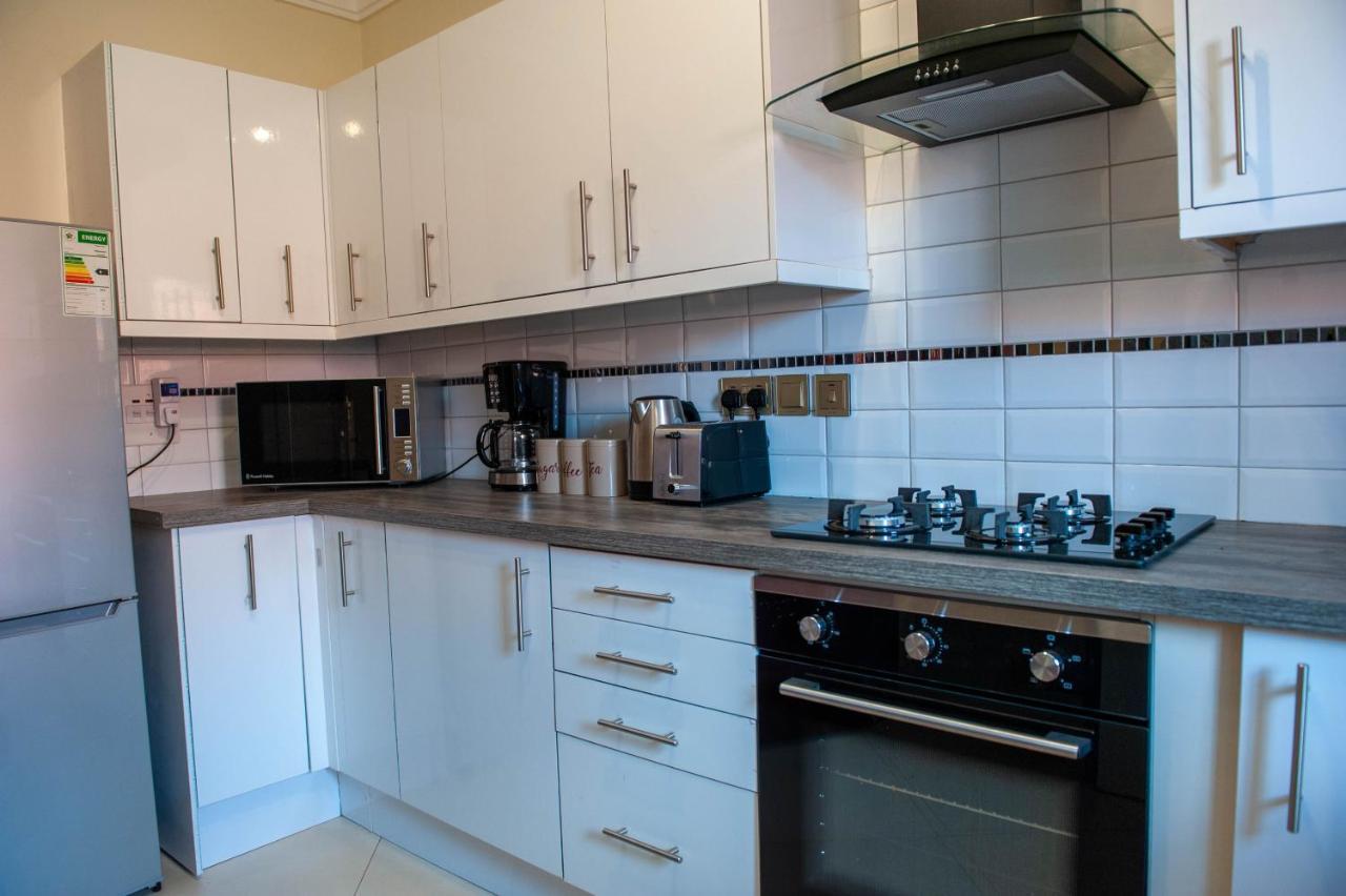 Eric Wilkins Apartments Lubowa Luaran gambar