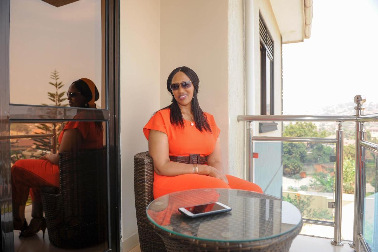 Eric Wilkins Apartments Lubowa Luaran gambar